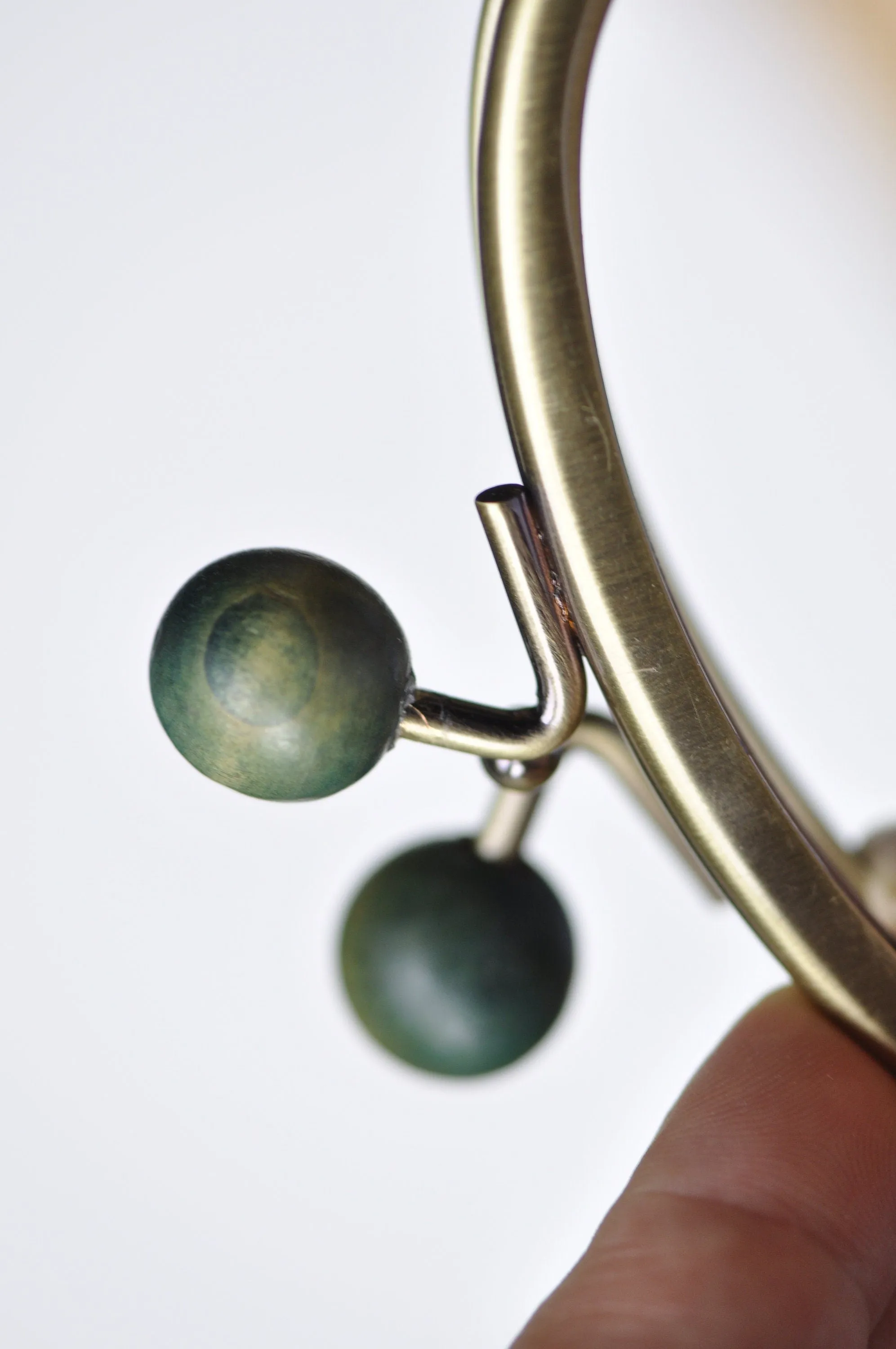 10.5cm Bronze Purse Frame With Green Color Wooden Kisslock Glue In Style 10.5cm x 5.5cm