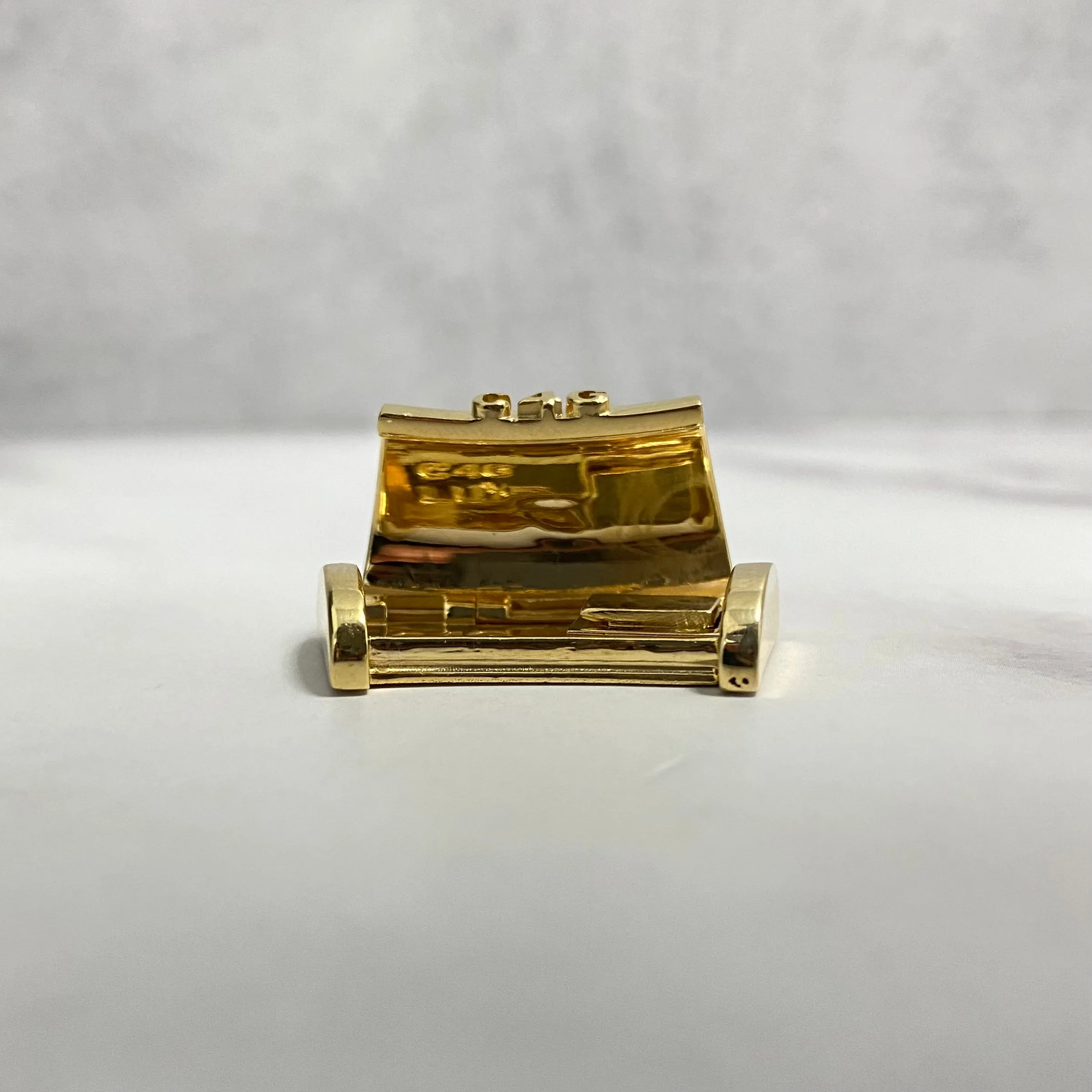 10K Yellow Gold Plain Sleek Lock With Panther / 15gr / 15mm / 1.1in