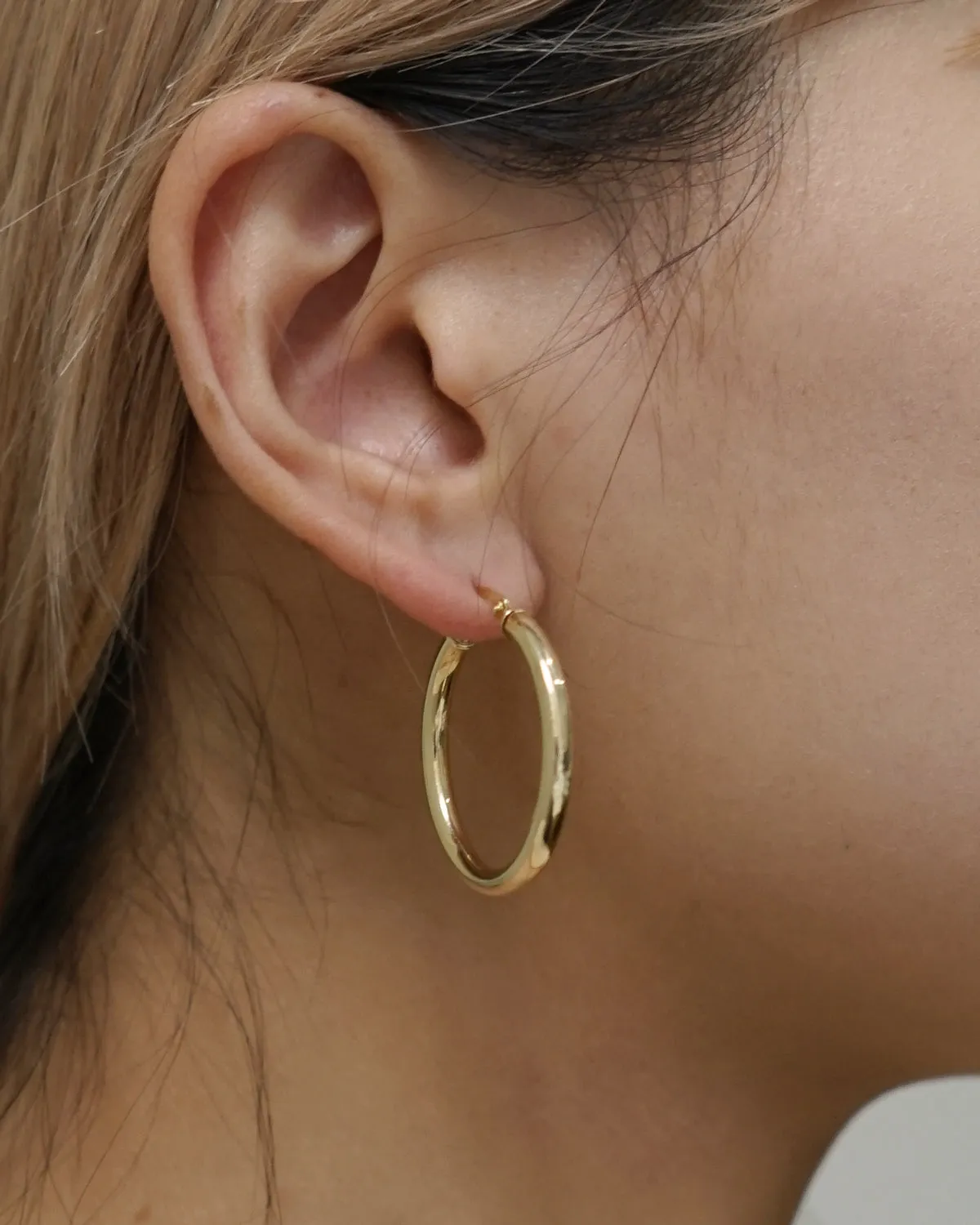 14k Gold Hoop Earrings 1"