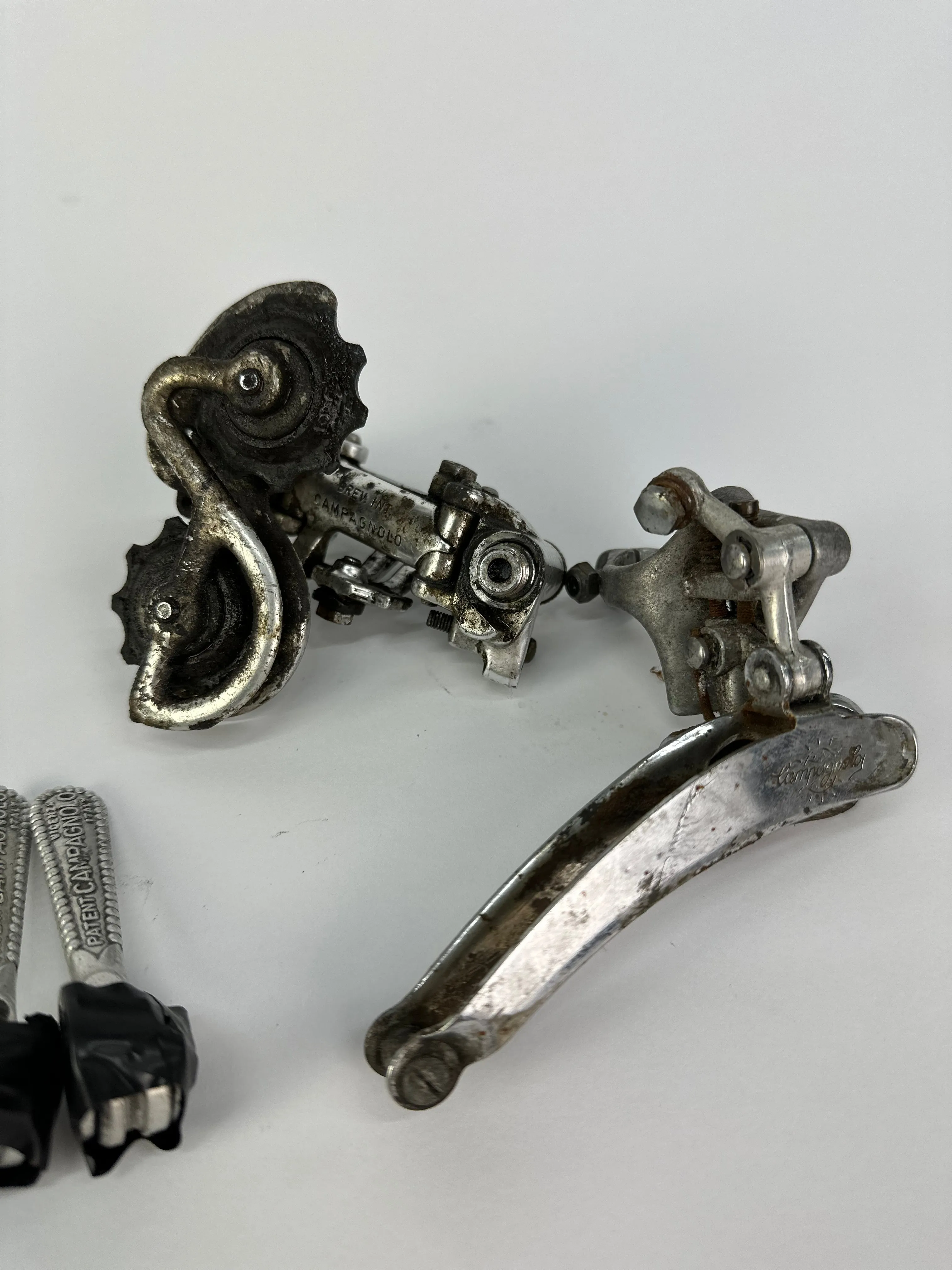 Campagnolo Nuovo Record shifter set