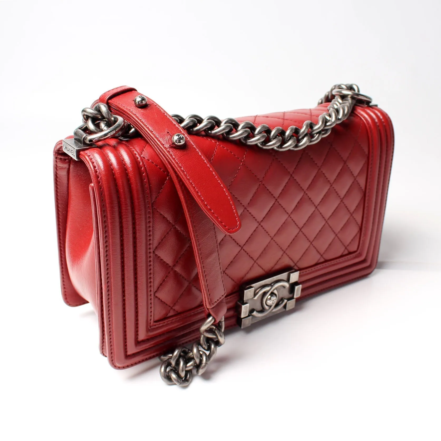 Chanel Boy Flap Medium Old 18M