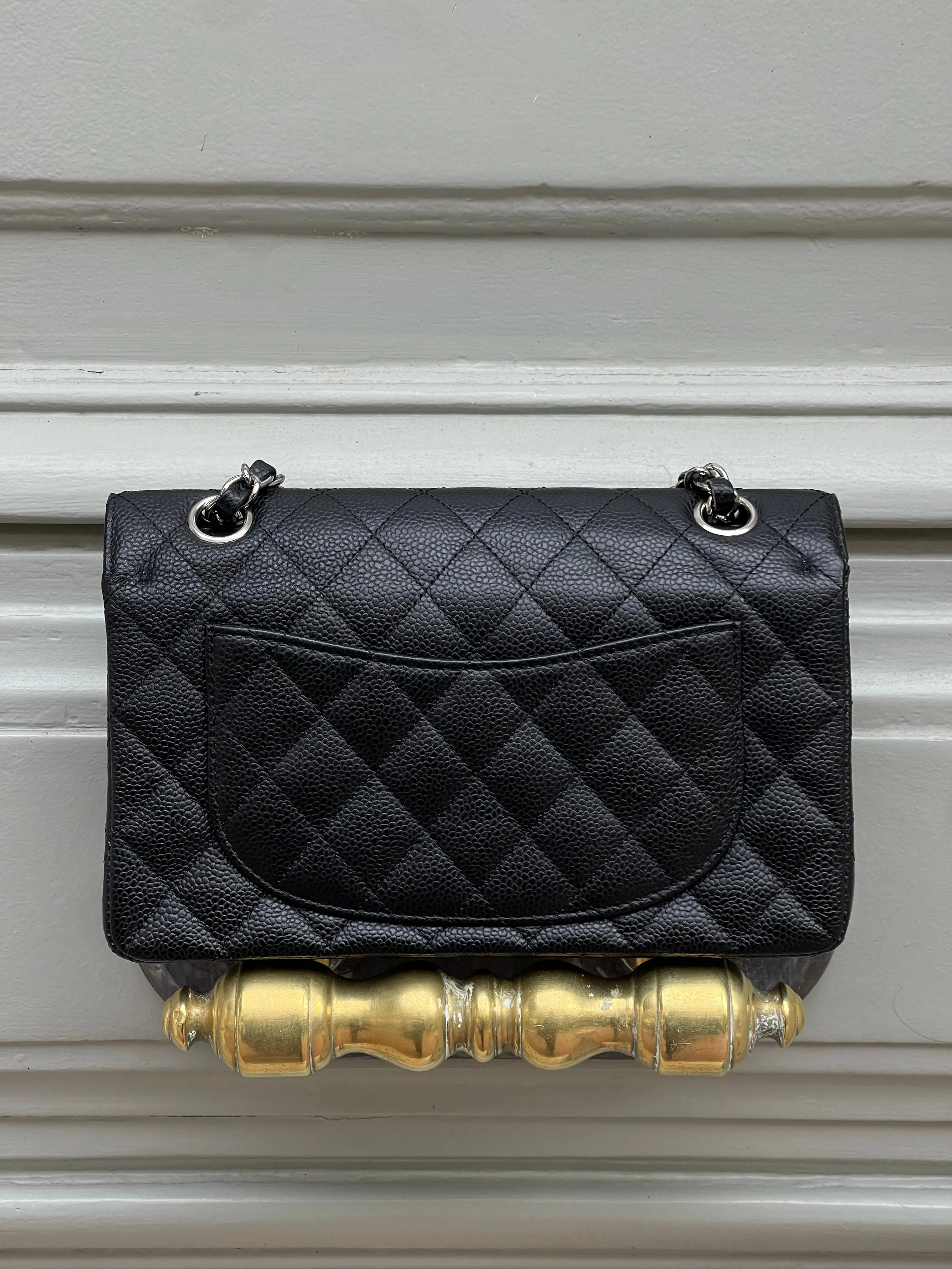 Chanel - Sac Mini Timeless 23 noir