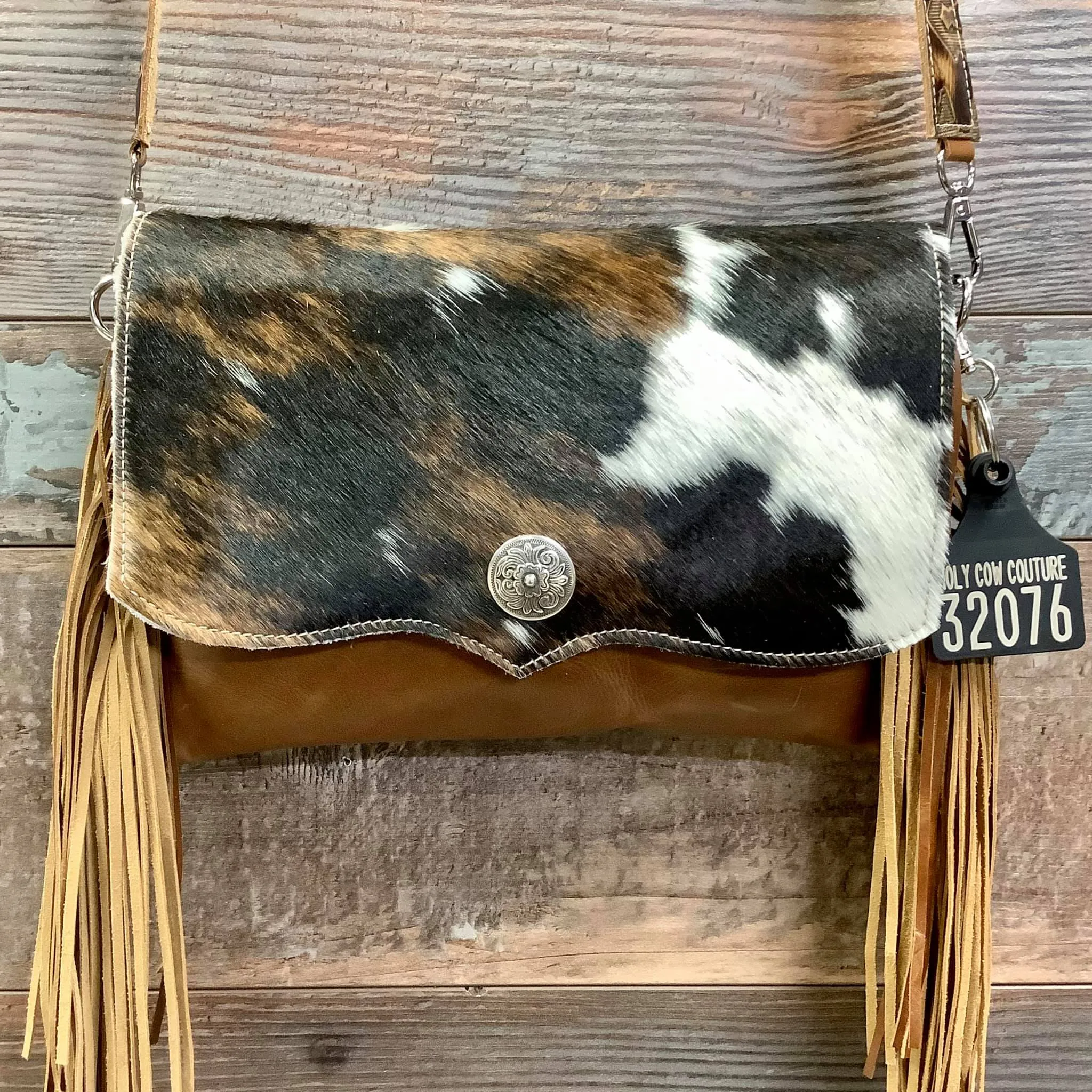 Classy Cowgirl - #32076