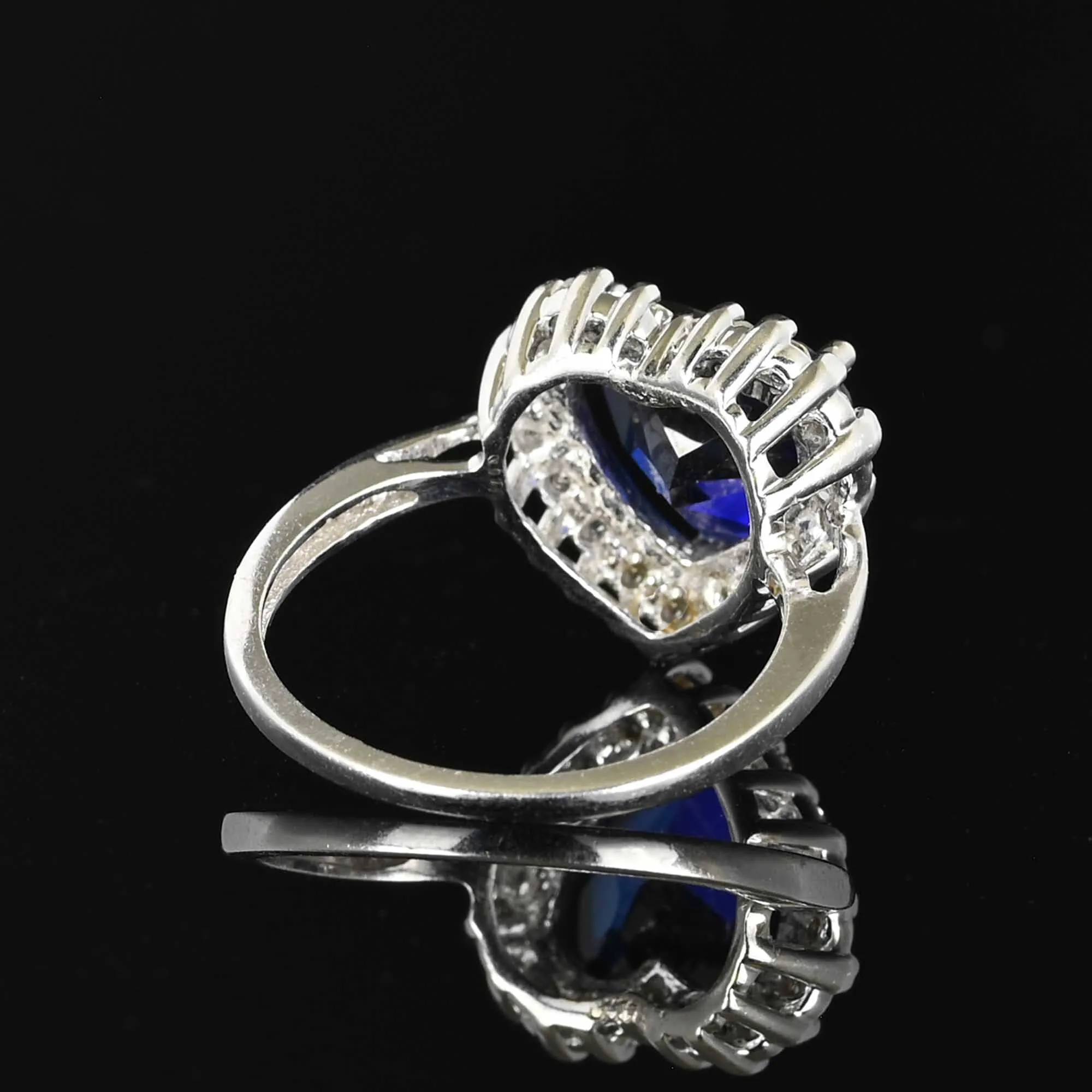 Diamond Halo Sapphire Heart Ring in 14K White Gold