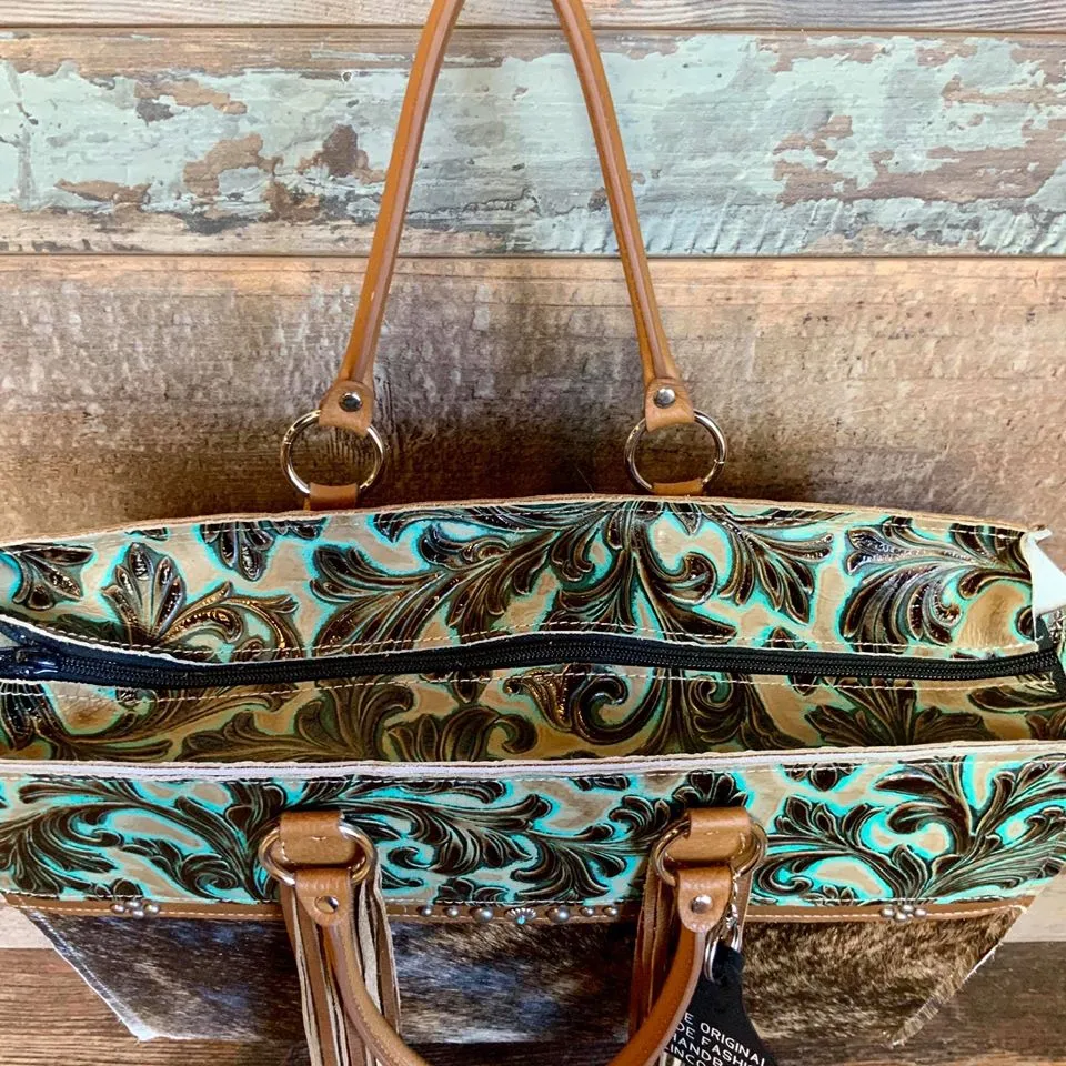 Get Outta Town Hybrid Tote - #20887