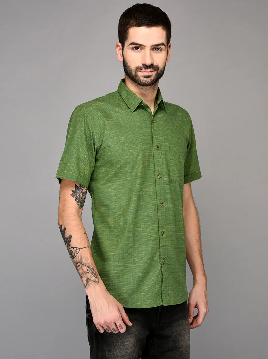 Green Self Textured Slim Fit Casual Shirt | JadeBlue