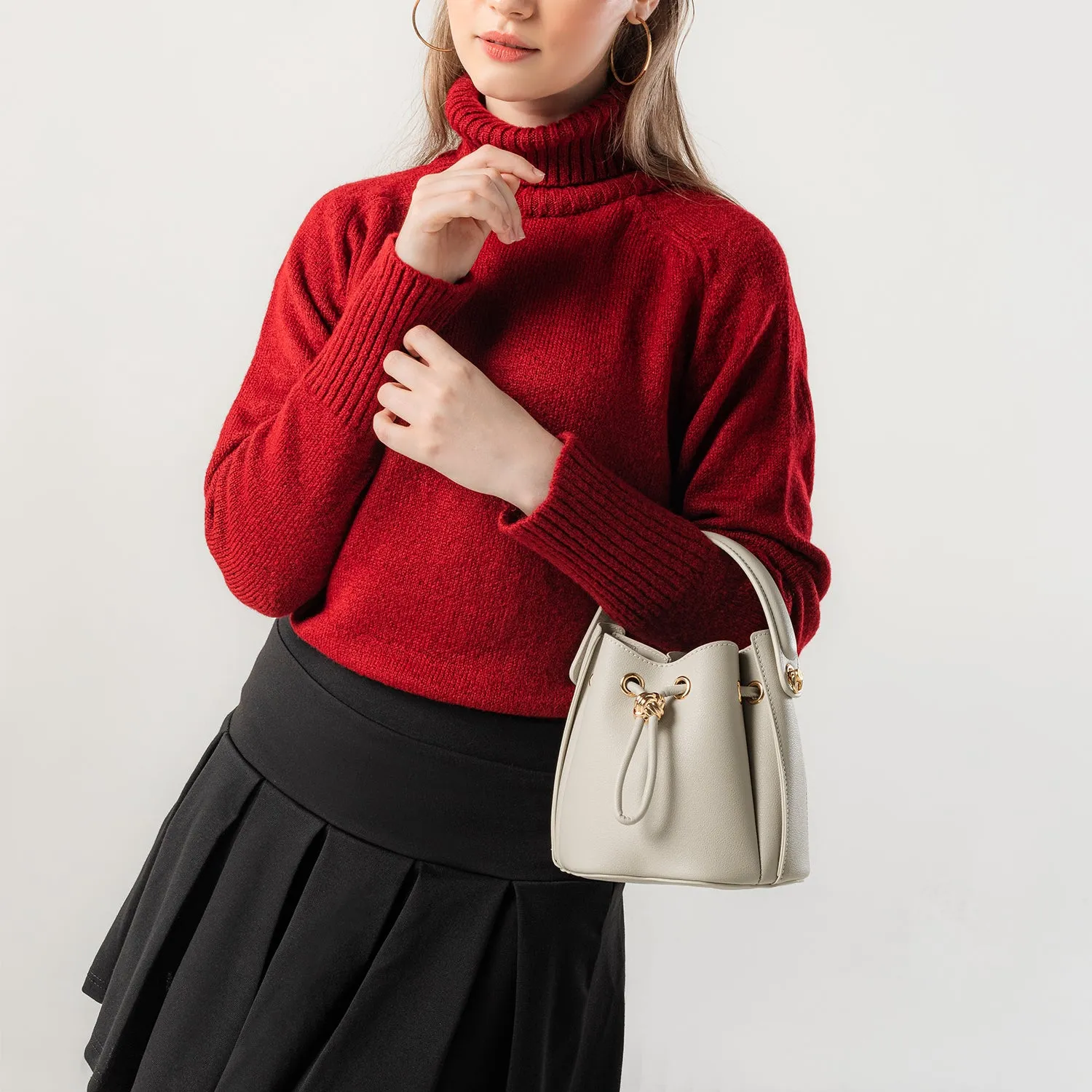 Knoty Bucket Bag