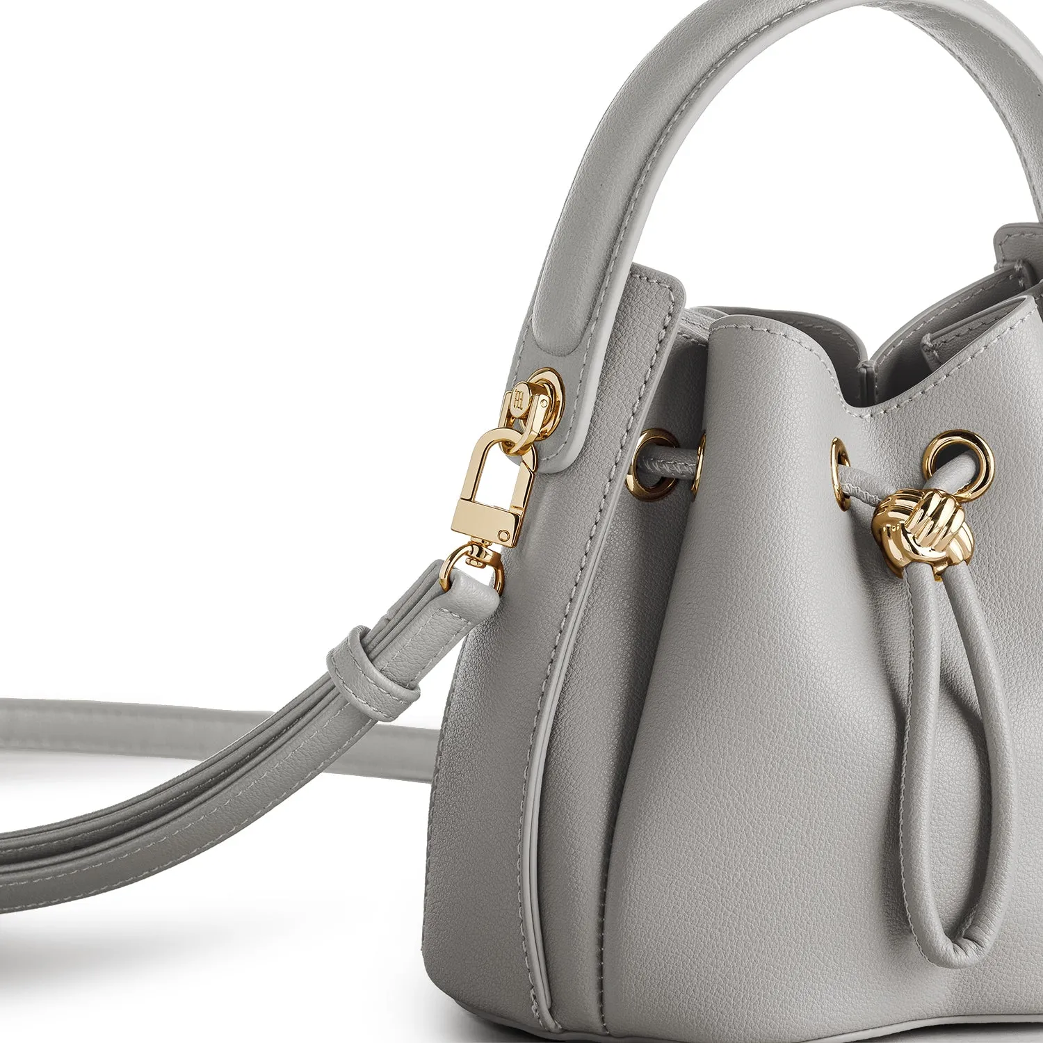 Knoty Bucket Bag