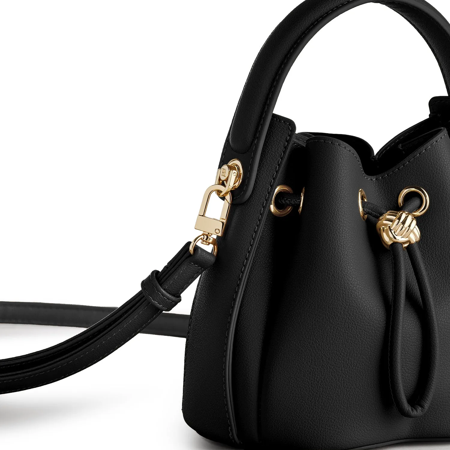 Knoty Bucket Bag