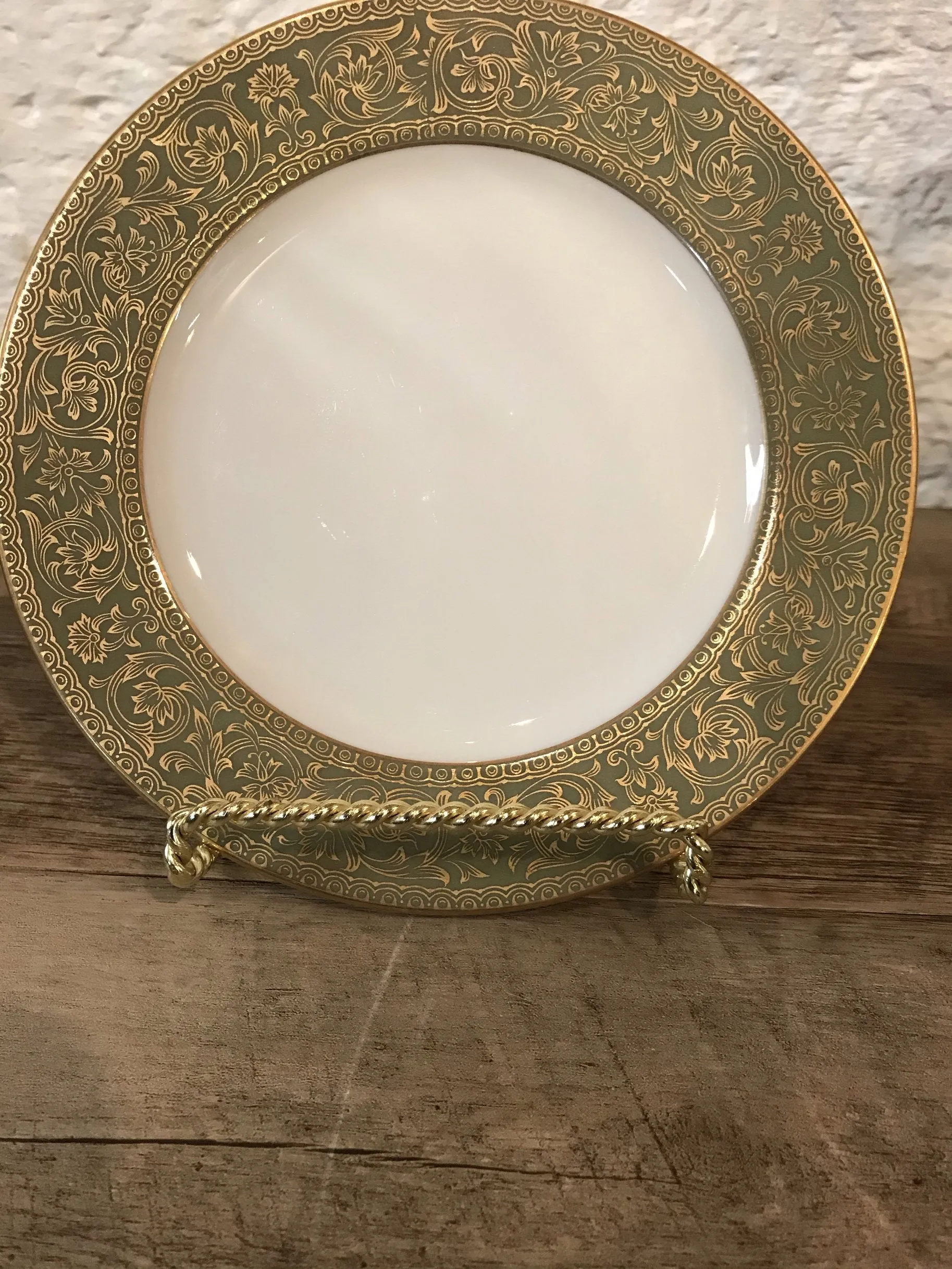 <€€ Vintage China Sango VERSAILLES 3632 Green and Gold Set Retired