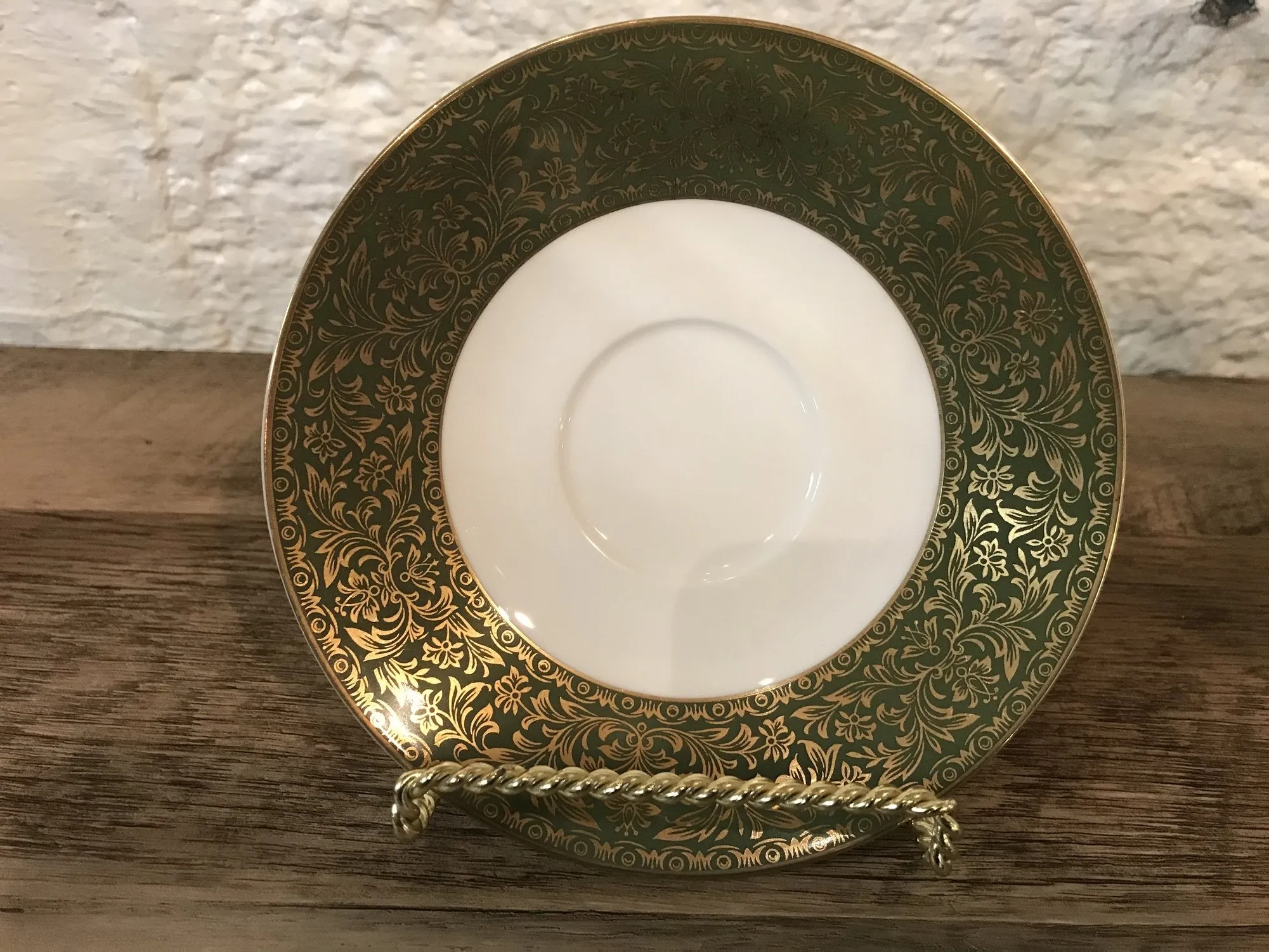 <€€ Vintage China Sango VERSAILLES 3632 Green and Gold Set Retired