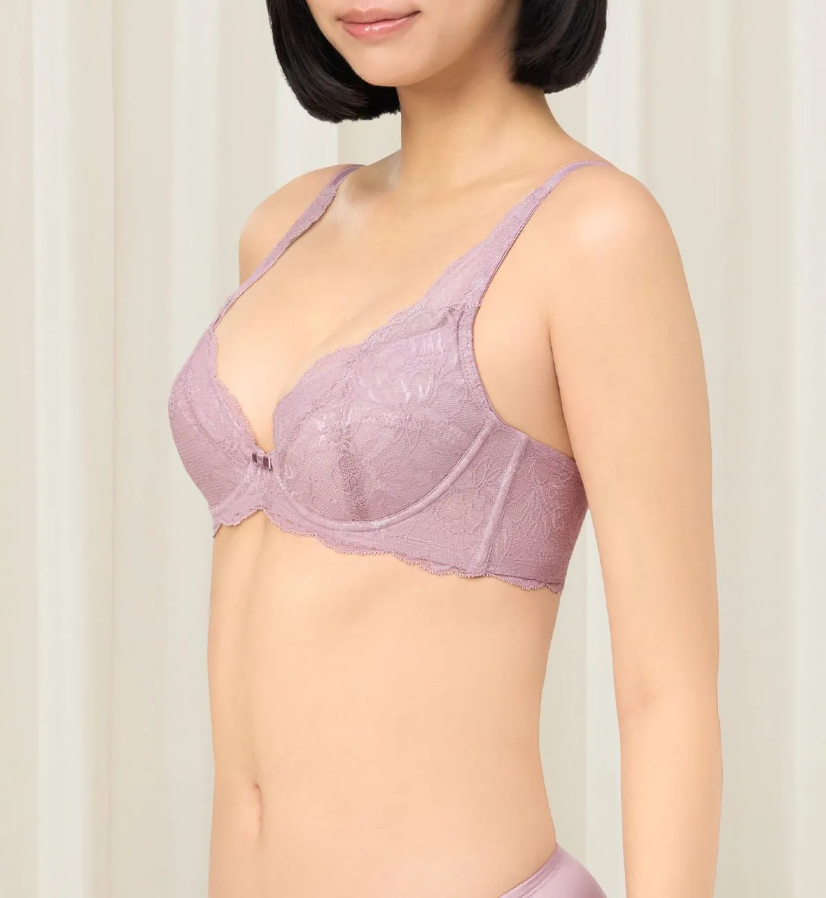 NATURAL ELEGANCE SLEEK WIRED PADDED BRA