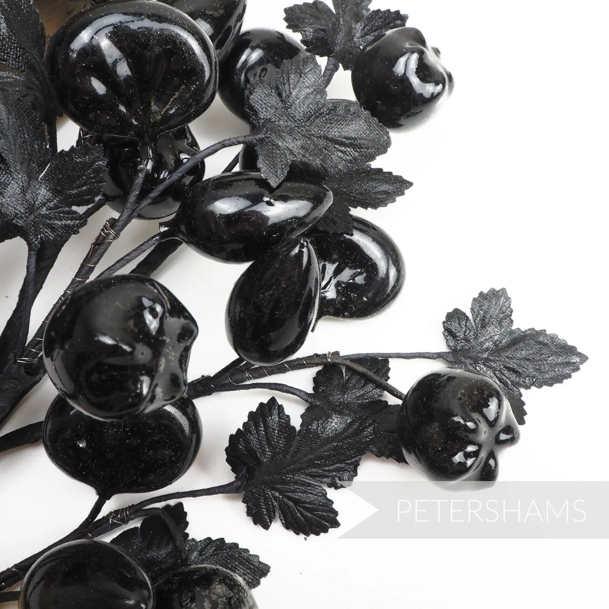 'Nova' Glossy Vintage 1940's German Berry & Leaf Millinery Hat Mount