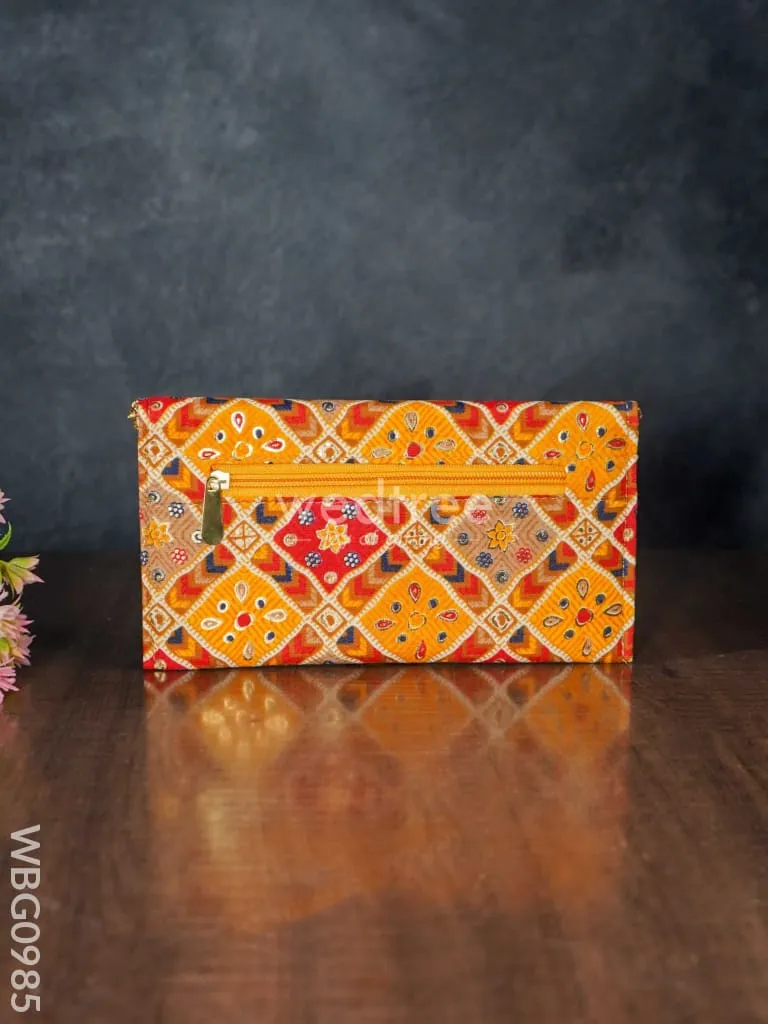 Patola Printed Purse - WBG0985