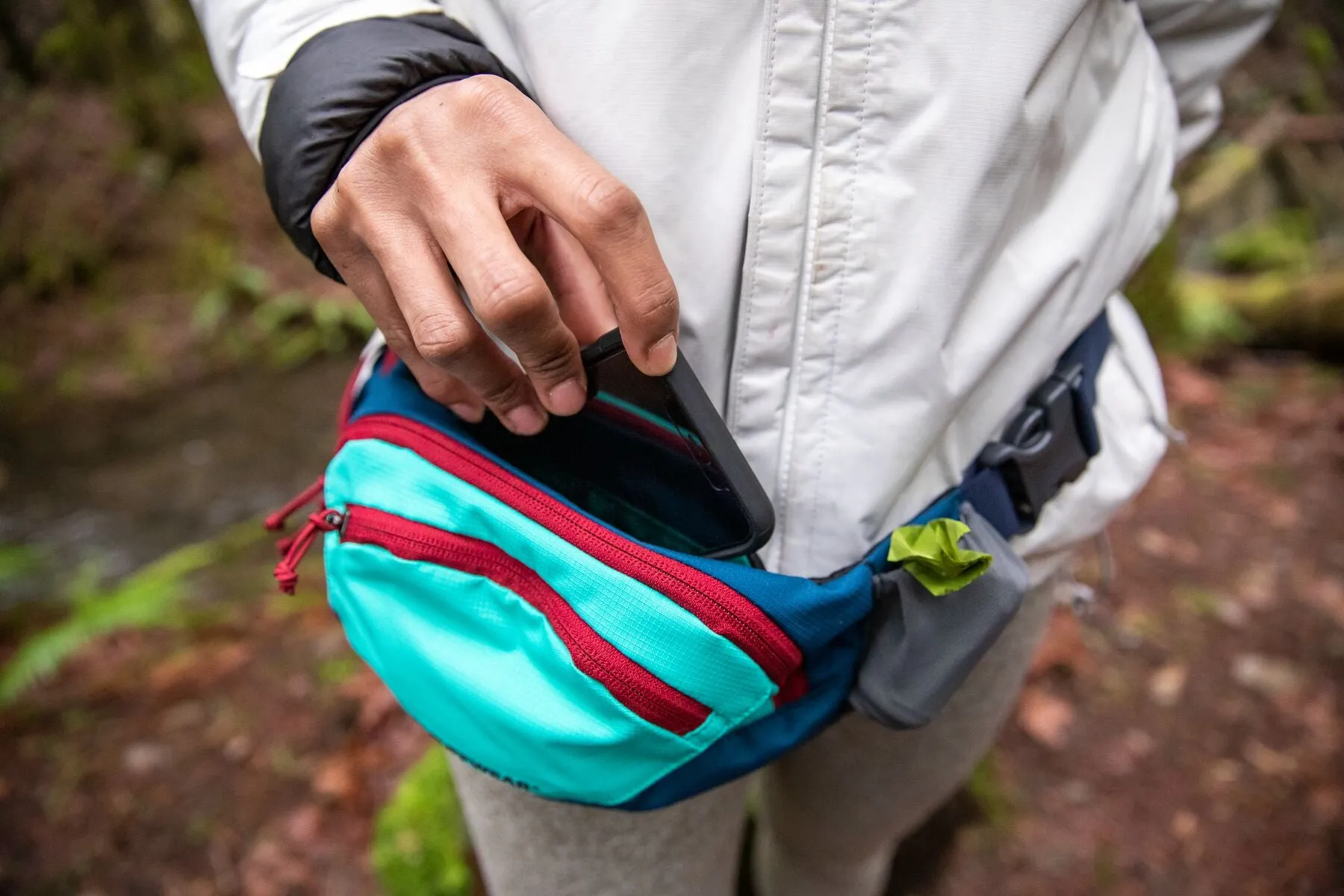 Ruffwear: Home Trail Hip Pack