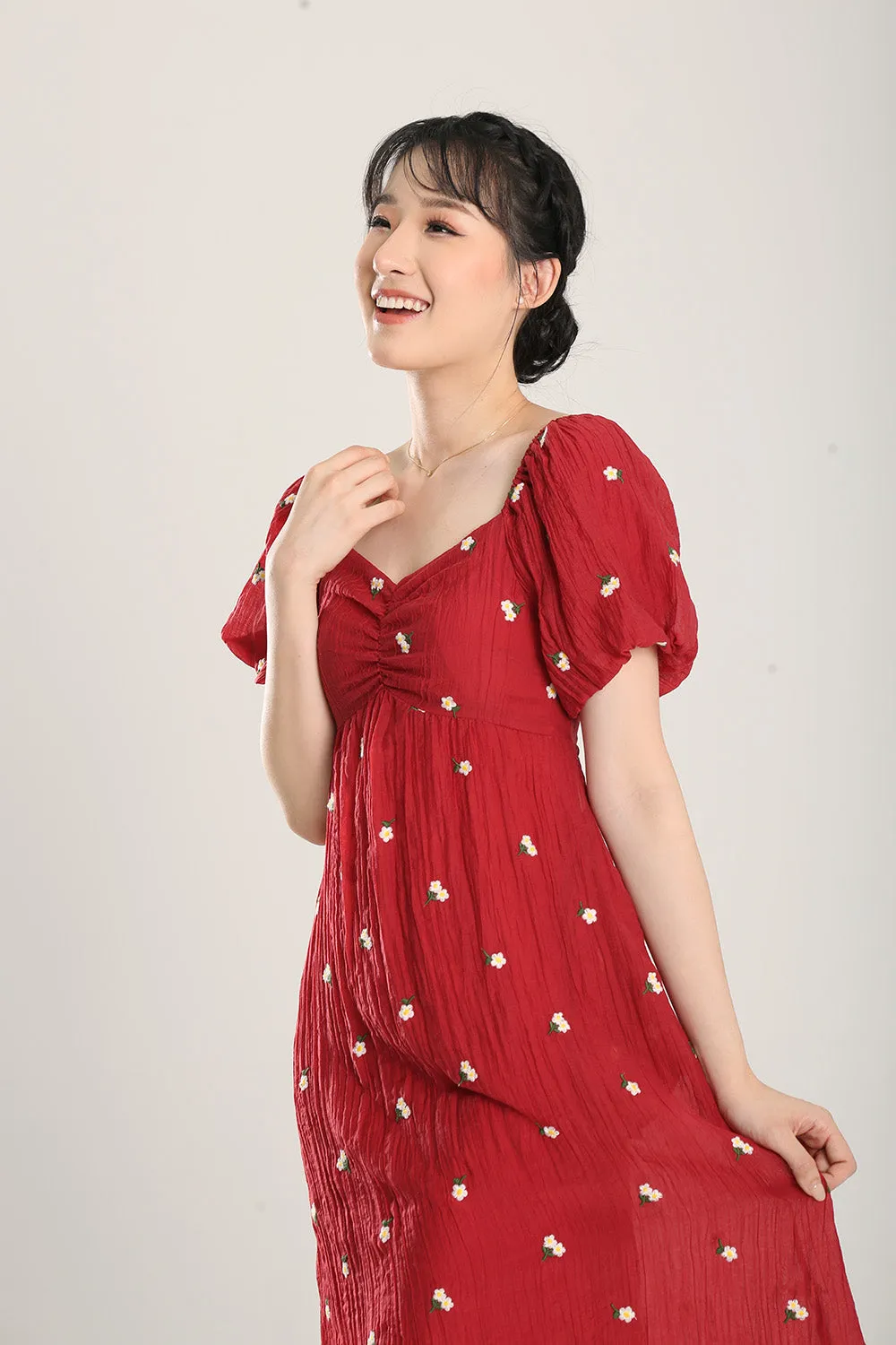Sasha Floral Embroidered Dress in Red