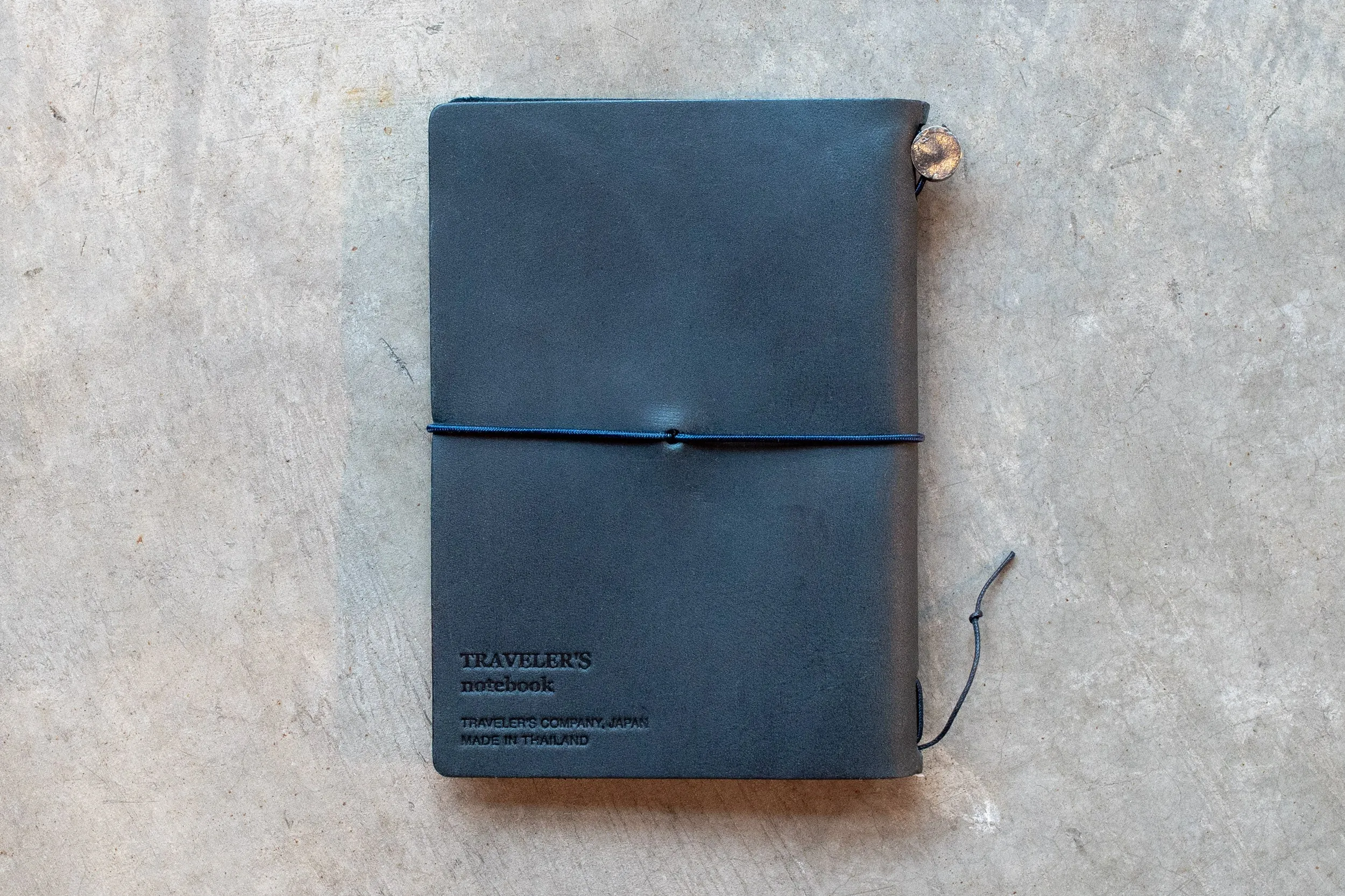 Traveler's Notebook Starter Set, Passport Size, Blue