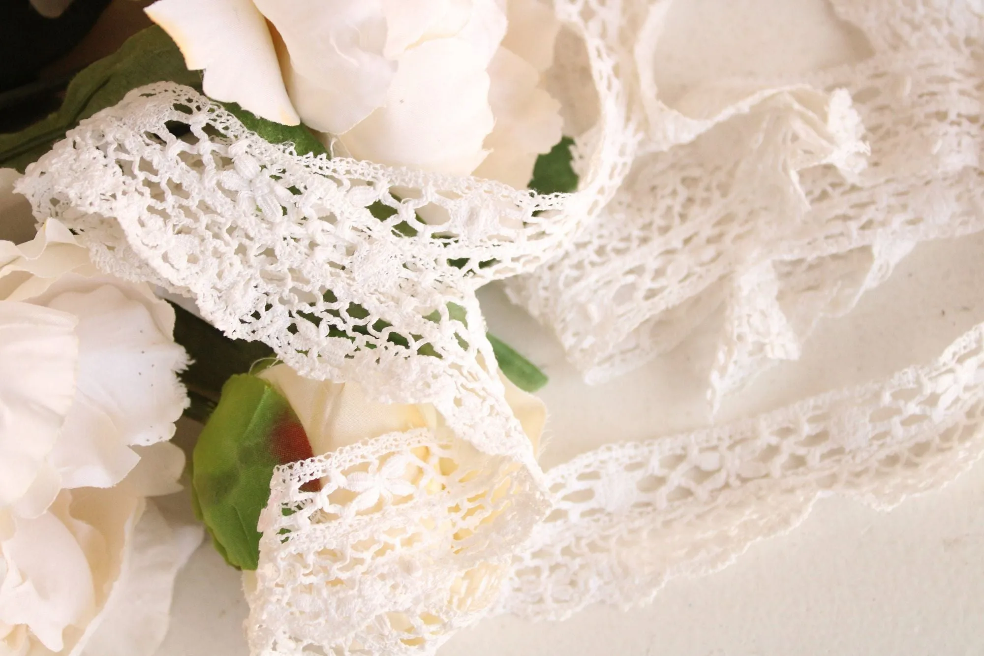 Vintage 1910s 1920s White Crochet Lace Trim, 65" Long, 1.5" Wide