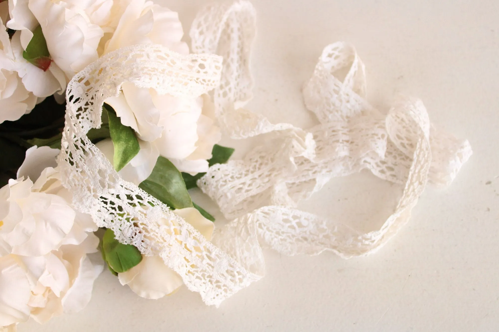 Vintage 1910s 1920s White Crochet Lace Trim, 65" Long, 1.5" Wide