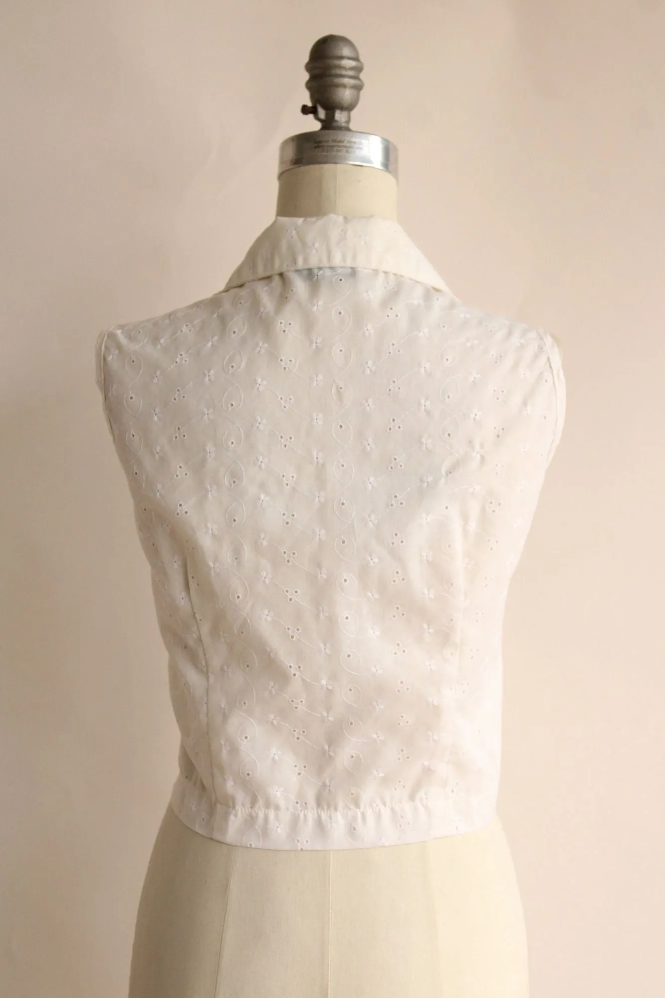 Vintage 1980s Niki-Lee White Eyelet Blouse
