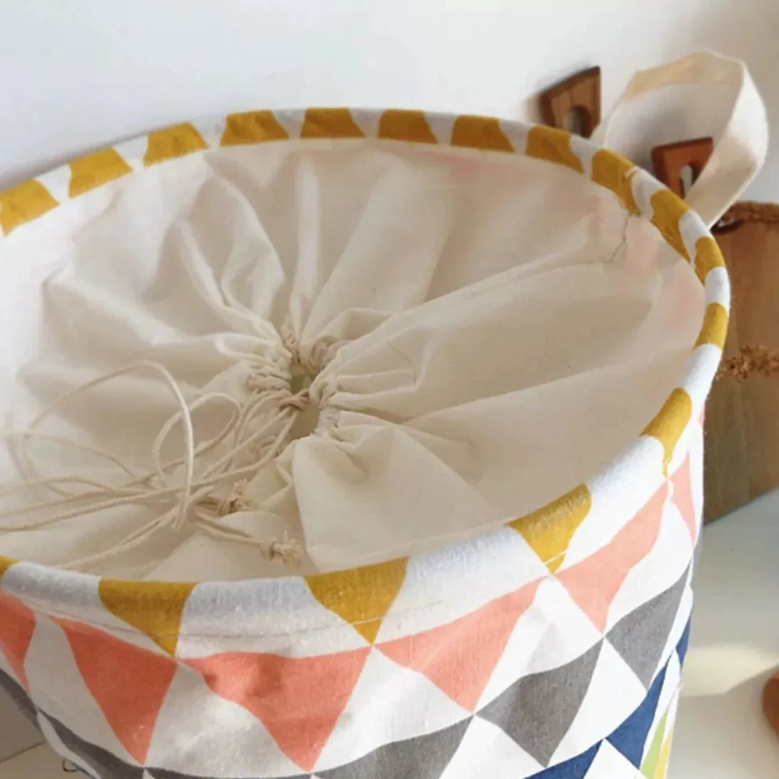 Vintage Fabric Foldable Dustproof Hamper
