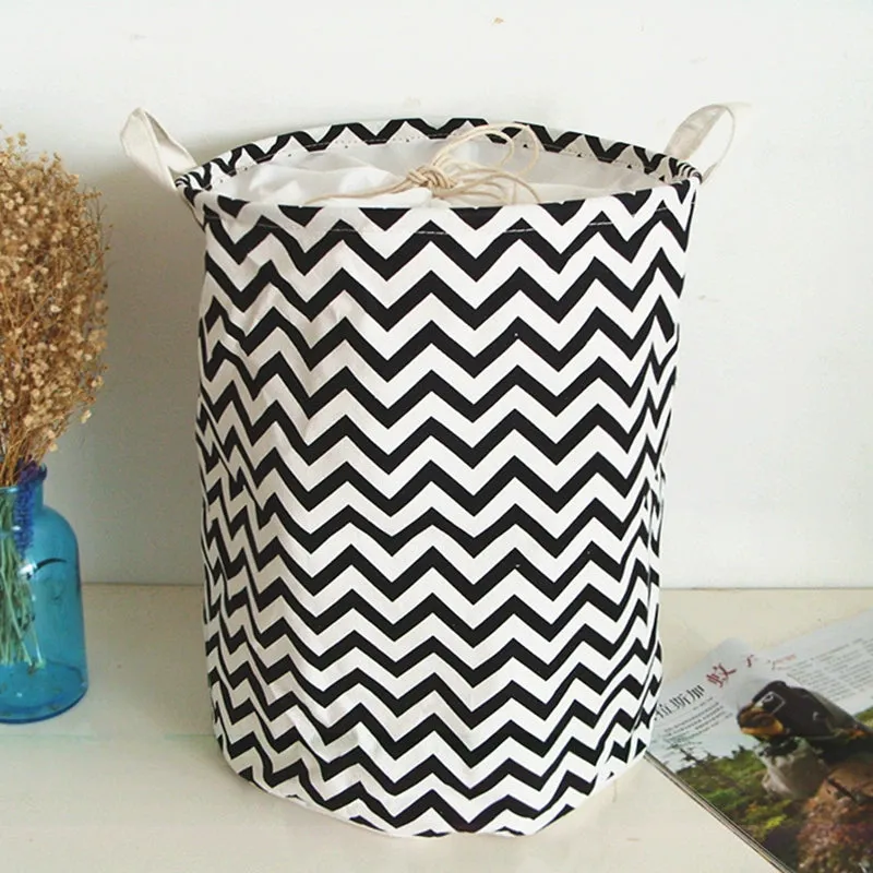 Vintage Fabric Foldable Dustproof Hamper