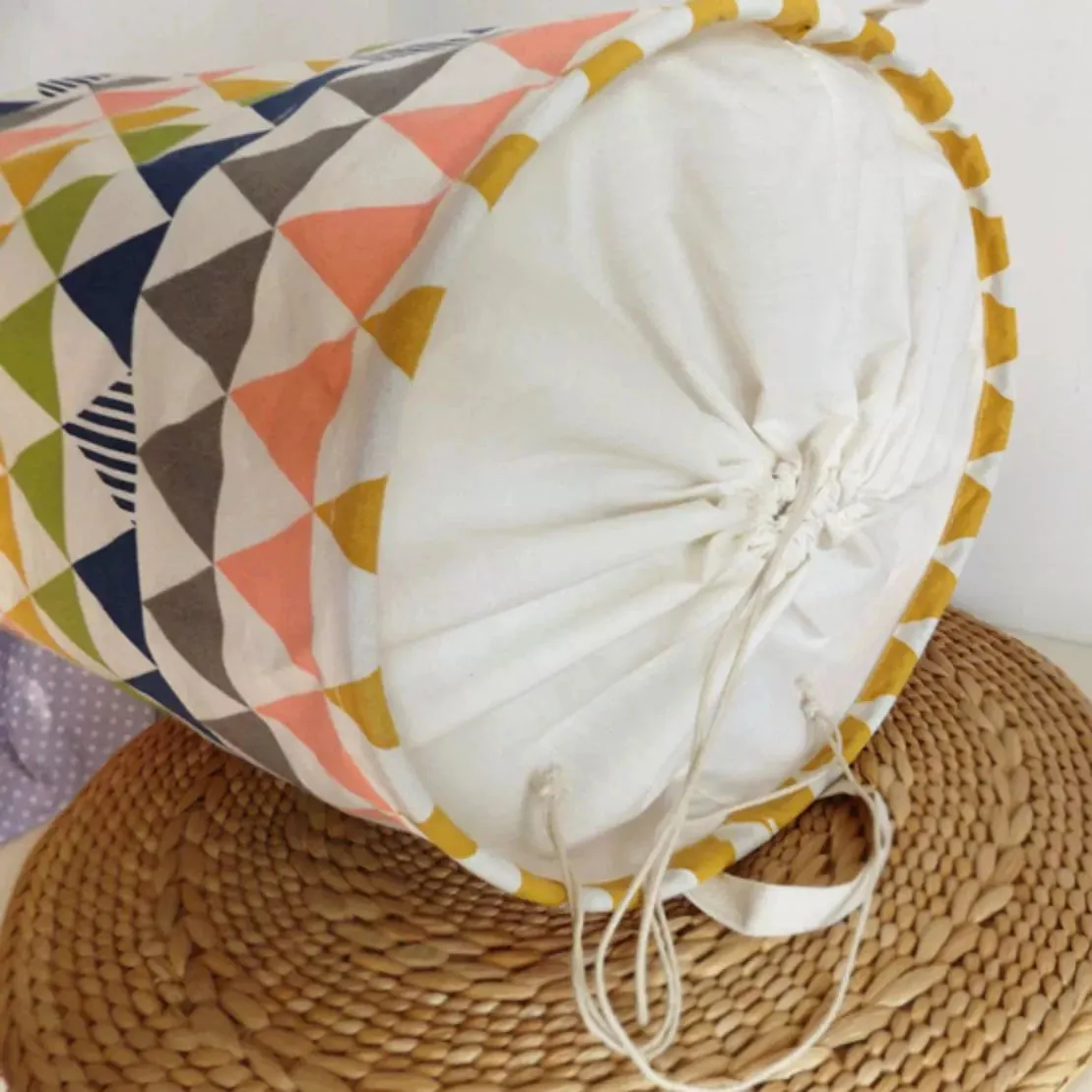 Vintage Fabric Foldable Dustproof Hamper
