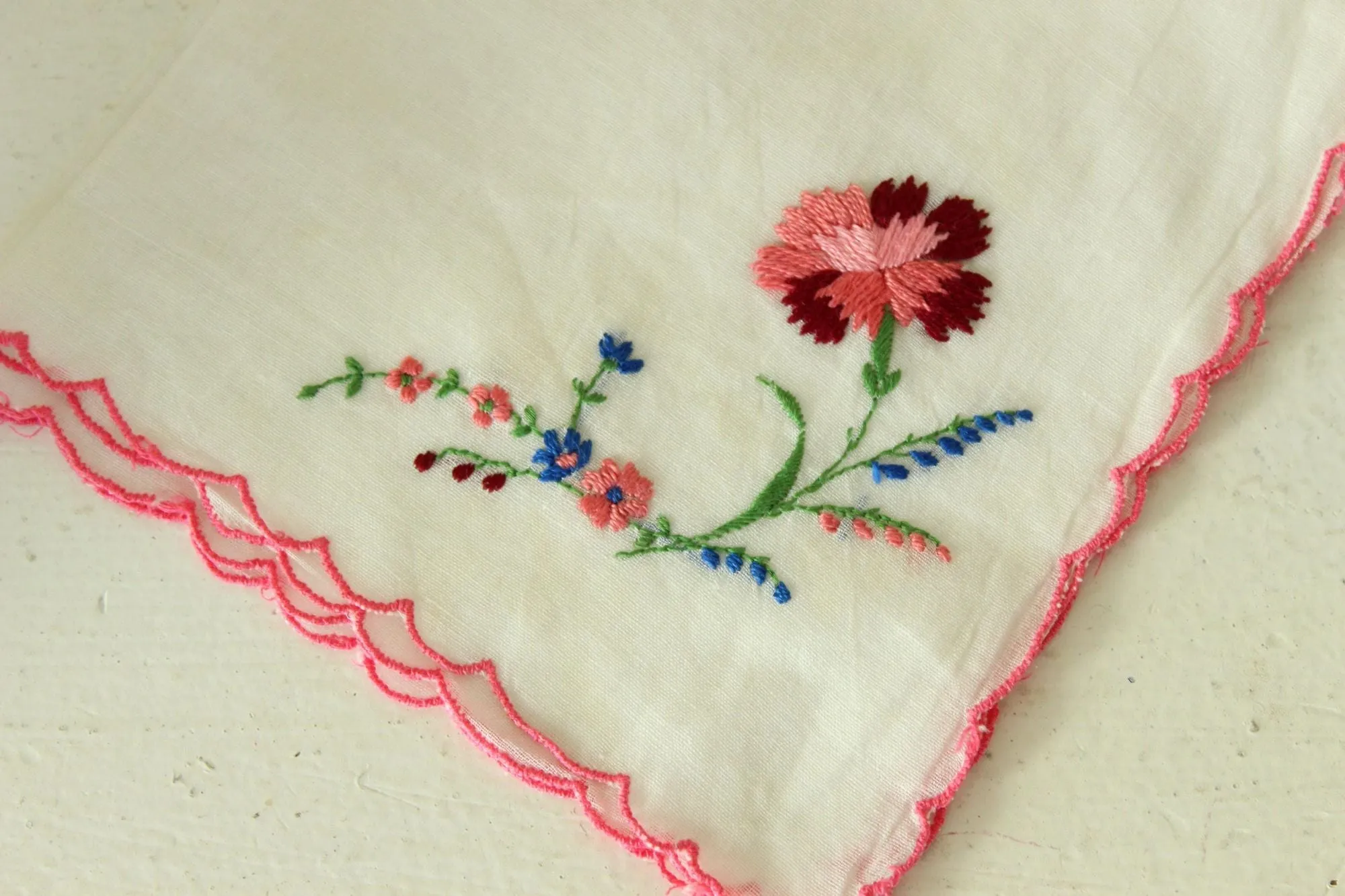 Vintage White Embroidered Flower Cotton Handkerchief