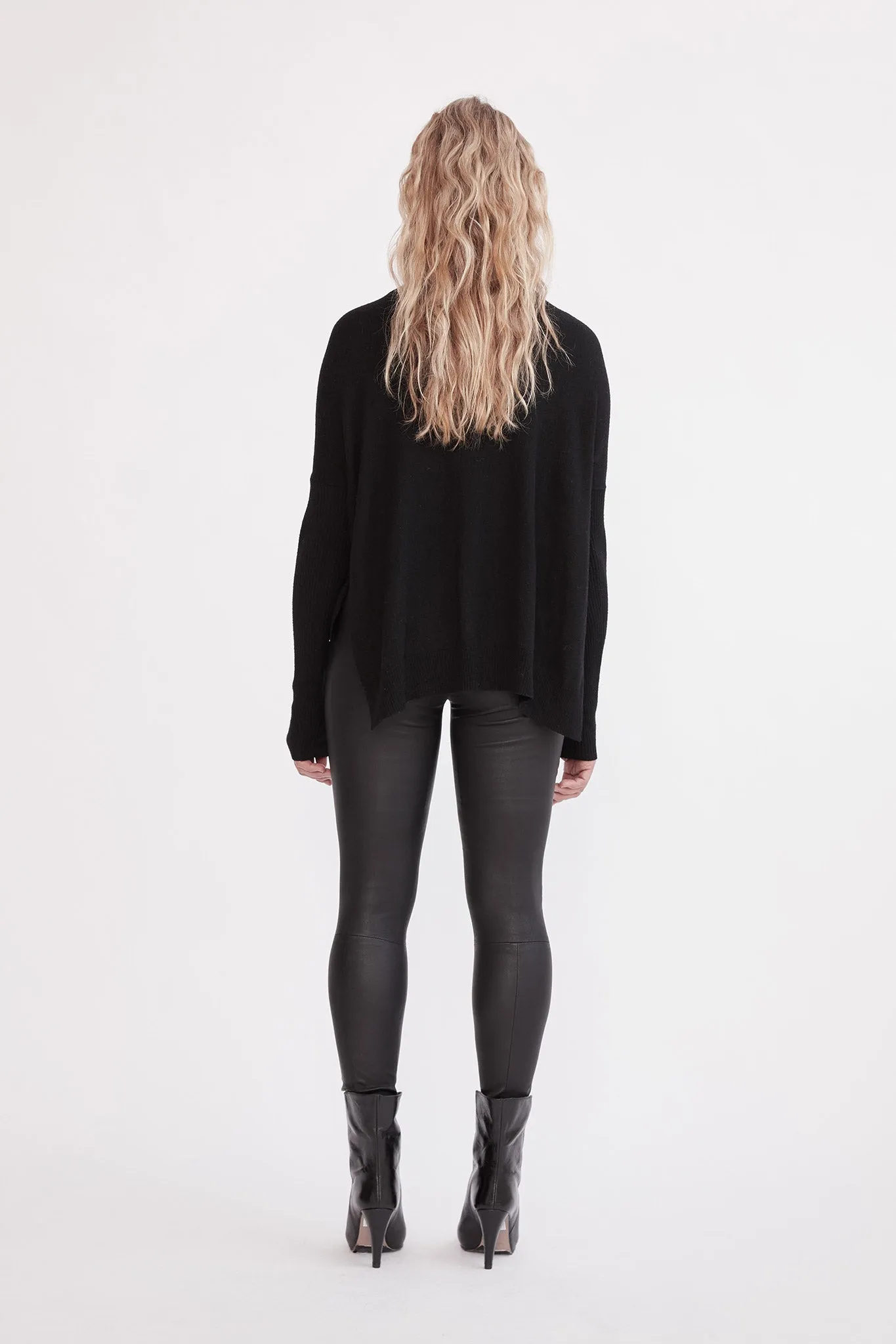 West Broadway Sleek Leather Leggings Black